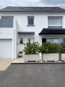 For sale Vannes 6 rooms 143 m2 Morbihan (56000) photo 2