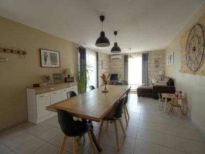 For sale Sainte-ouenne 5 rooms 113 m2 Deux sevres (79220) photo 2