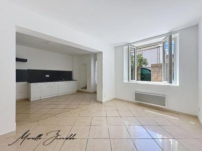 For sale Redessan 7 rooms 185 m2 Gard (30129) photo 2