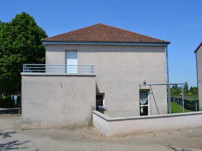 Annonce Location 4 pi�ces Maison Ygrande 03