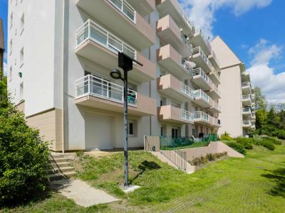 Louer Appartement 75 m2 Paron