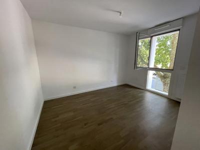 Louer Appartement 45 m2 Bordeaux