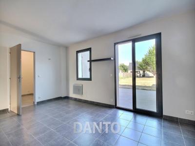 For rent Guerande 5 rooms 102 m2 Loire atlantique (44350) photo 2