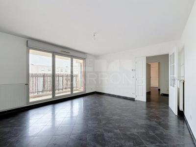 For rent Villeurbanne 3 rooms 65 m2 Rhone (69100) photo 0