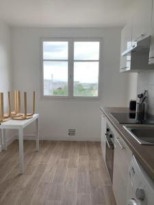 For rent Rennes 4 rooms 64 m2 Ille et vilaine (35000) photo 2
