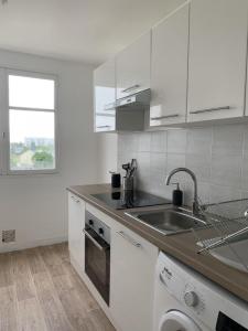 For rent Rennes 4 rooms 64 m2 Ille et vilaine (35000) photo 3