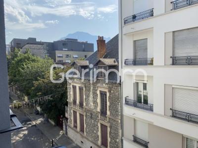 For rent Grenoble 1 room 17 m2 Isere (38000) photo 0