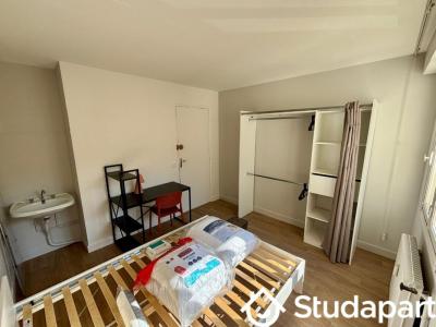 Louer Appartement 11 m2 Reims