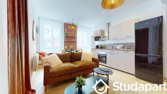 Louer Appartement 10 m2 Saint-etienne