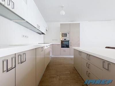 For rent Marseille-7eme-arrondissement 3 rooms 69 m2 Bouches du Rhone (13007) photo 1