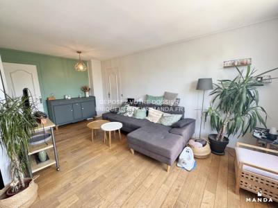 For rent Bordeaux 4 rooms 67 m2 Gironde (33300) photo 0