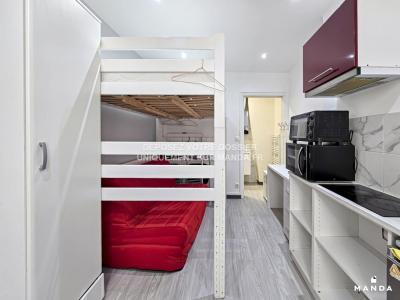 Louer Appartement 11 m2 Paris-19eme-arrondissement