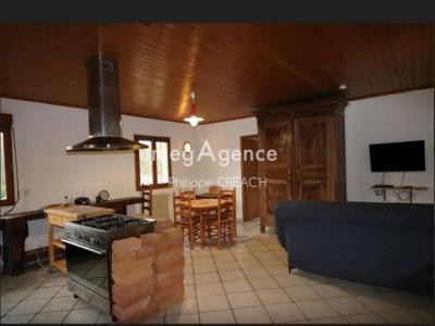 For sale Grandjean 4 rooms 82 m2 Charente maritime (17350) photo 0