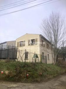 For sale Grandjean 4 rooms 82 m2 Charente maritime (17350) photo 1