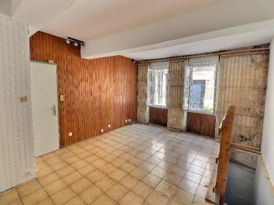 Louer Appartement 48 m2 Bordeaux
