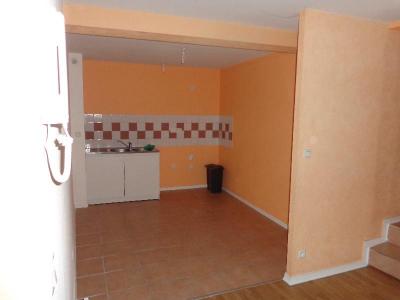 For rent Guitres 4 rooms 74 m2 Gironde (33230) photo 0