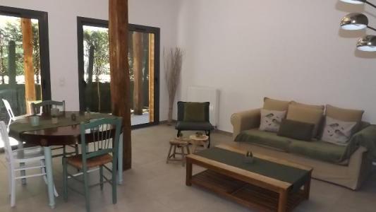 For rent Bordeaux 2 rooms 48 m2 Gironde (33000) photo 0