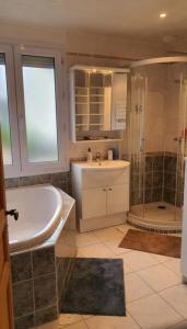 For rent Puiseux-en-france 1 room 33 m2 Val d'Oise (95380) photo 4