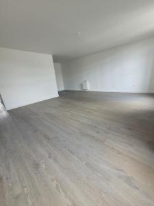 For sale Lille 4 rooms 97 m2 Nord (59000) photo 2