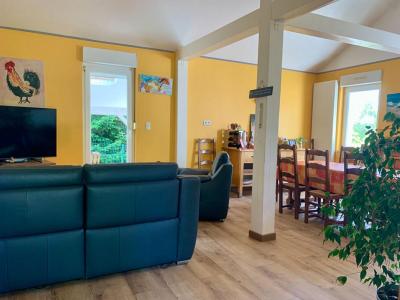 For sale Bart 5 rooms 97 m2 Doubs (25420) photo 4