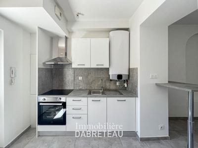 Louer Appartement 35 m2 Venissieux
