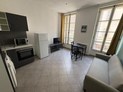 Louer Appartement 32 m2 Marseille-2eme-arrondissement