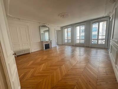 For rent Paris-8eme-arrondissement 4 rooms 128 m2 Paris (75008) photo 0
