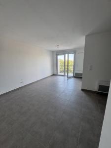 Louer Appartement Saint-julien-les-villas Aube