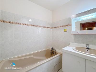 Louer Appartement 76 m2 Clermont-ferrand