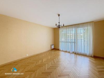 Louer Appartement Clermont-ferrand 765 euros