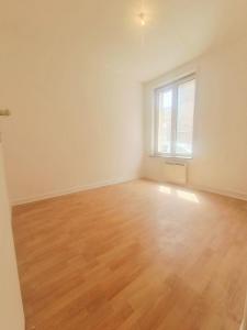 For rent Caudry 2 rooms 47 m2 Nord (59540) photo 2