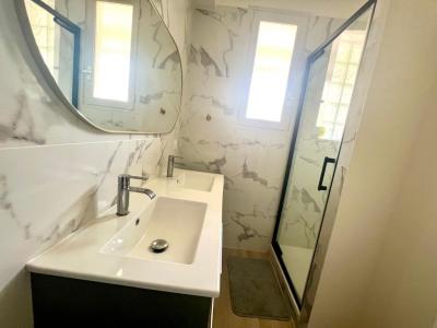 Louer Appartement 90 m2 