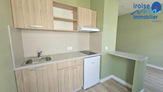 For rent Brest 1 room 18 m2 Finistere (29200) photo 0