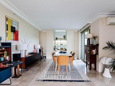 Louer Appartement 142 m2 Lyon-4eme-arrondissement
