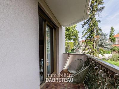 Louer Appartement Lyon-4eme-arrondissement 2230 euros