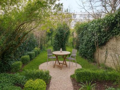 For sale Villeurbanne 3 rooms 69 m2 Rhone (69100) photo 0