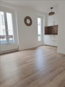 For rent Paris-17eme-arrondissement 2 rooms 27 m2 Paris (75017) photo 0