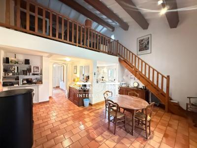 For sale Saint-martin-de-crau 5 rooms 146 m2 Bouches du Rhone (13310) photo 2