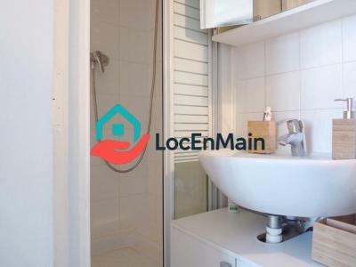 Louer Appartement 16 m2 Paris-11eme-arrondissement