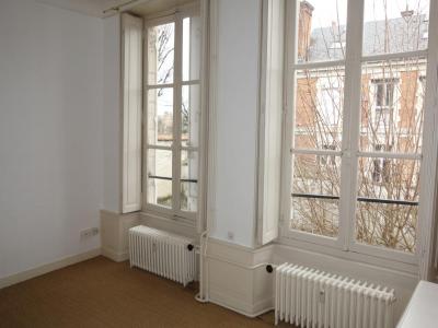 Louer Appartement Orleans 600 euros