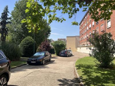 For sale Garenne-colombes 2 rooms 45 m2 Hauts de Seine (92250) photo 2