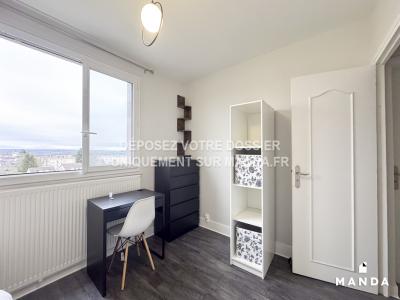 For rent Clayes-sous-bois 5 rooms 9 m2 Yvelines (78340) photo 1