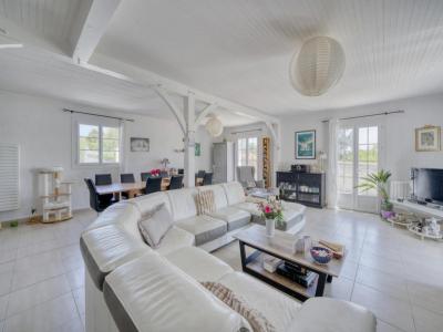 For sale Bussac-sur-charente 6 rooms 176 m2 Charente maritime (17100) photo 0