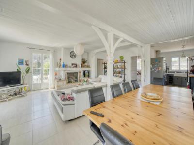 For sale Bussac-sur-charente 6 rooms 176 m2 Charente maritime (17100) photo 2