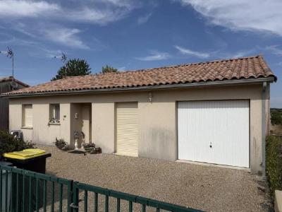 For sale 4 rooms 90 m2 Charente (16510) photo 0