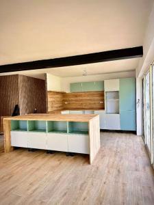 For sale Saint-martin-de-valgalgues 10 rooms 195 m2 Gard (30520) photo 3