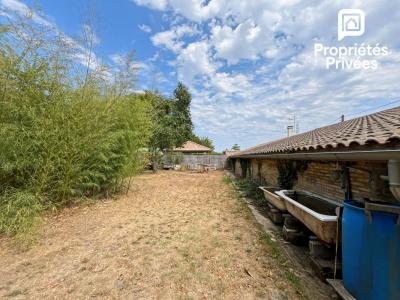 For sale Clerac 4 rooms 90 m2 Charente maritime (17270) photo 4