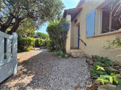 For sale Six-fours-les-plages 4 rooms 112 m2 Var (83140) photo 0