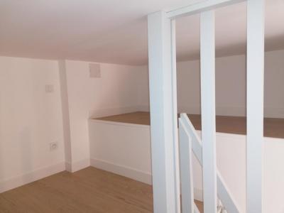 Louer Appartement 12 m2 Lyon-9eme-arrondissement