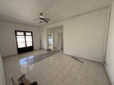 Annonce Location 3 pi�ces Appartement Sainte-clotilde 974